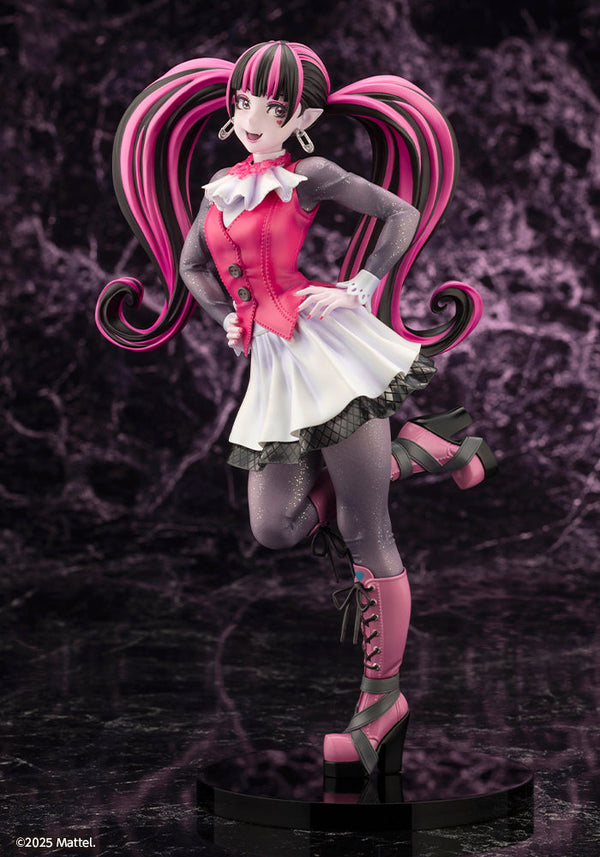 『MONSTER HIGH』美少女 ドラキュローラ